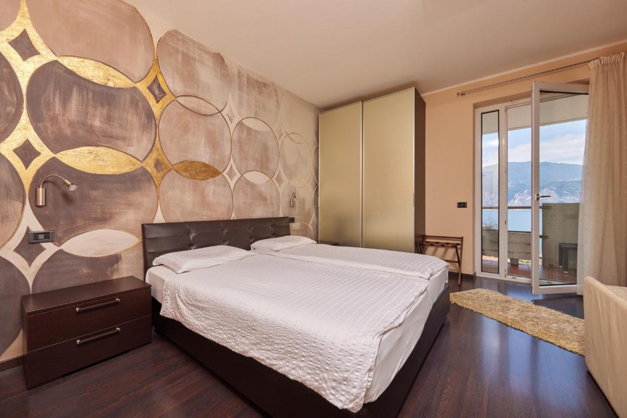 Hotel Smeralda 3*