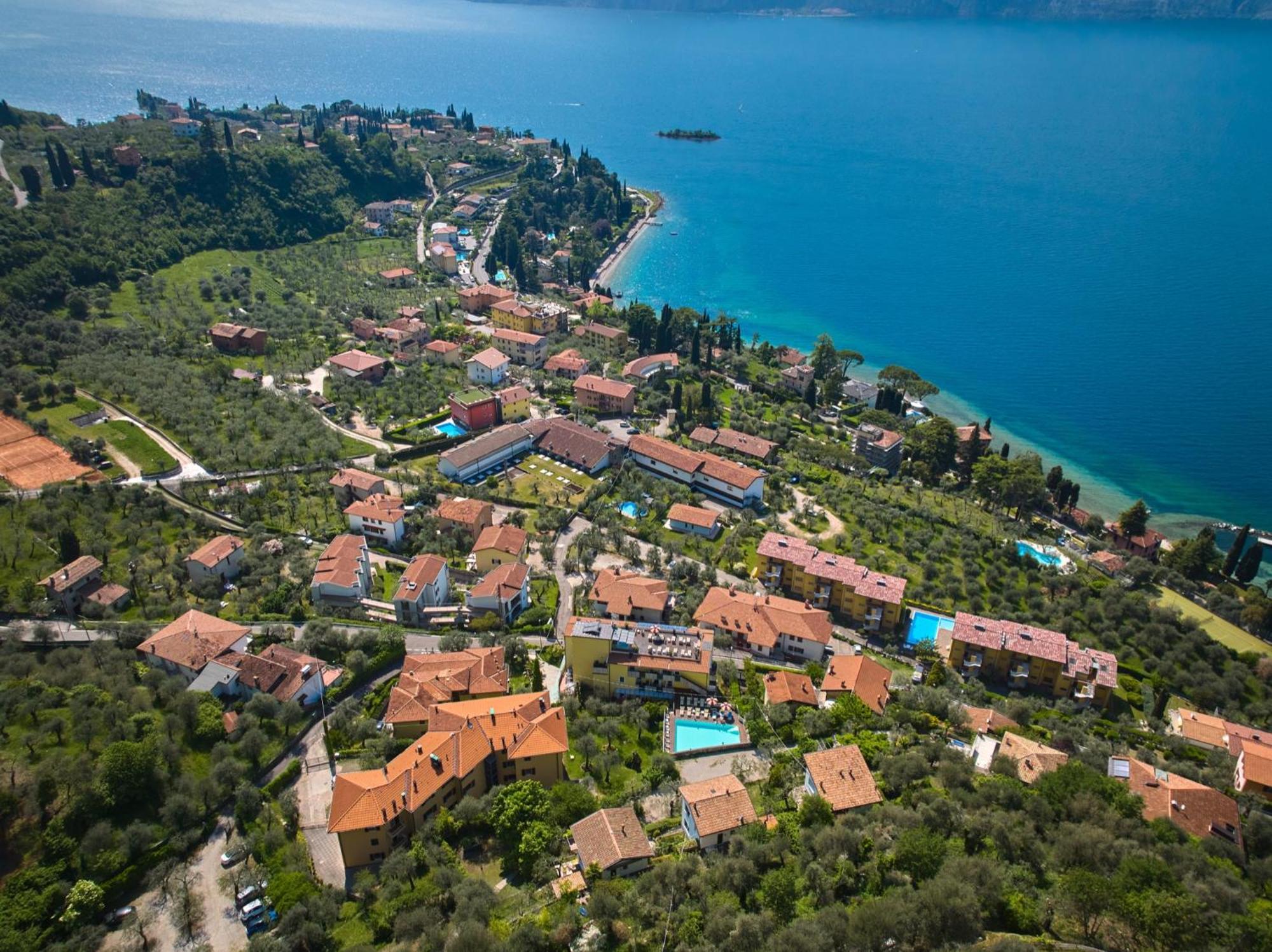 Hotel Smeralda 3*