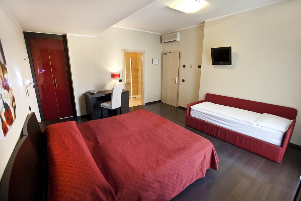Hotel Smeralda 3*